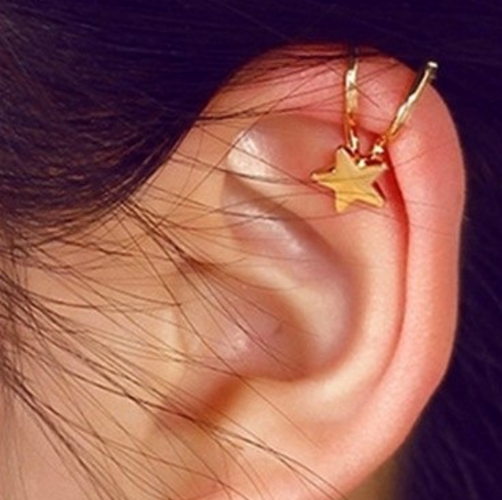 Star Ear Cuff- gold tone
